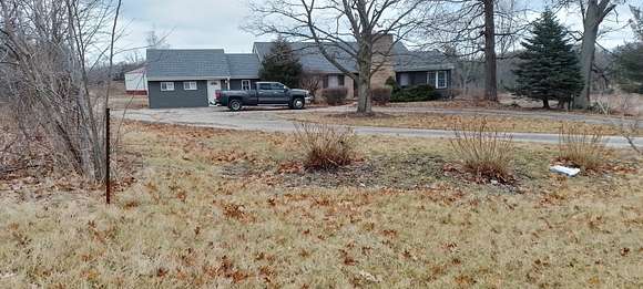 10.1 Acres of Land with Home for Sale in Lake Villa, Illinois