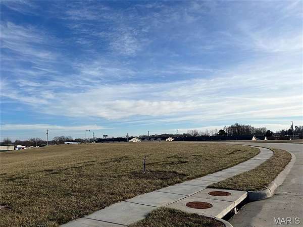 5 Acres of Mixed-Use Land for Sale in Perryville, Missouri