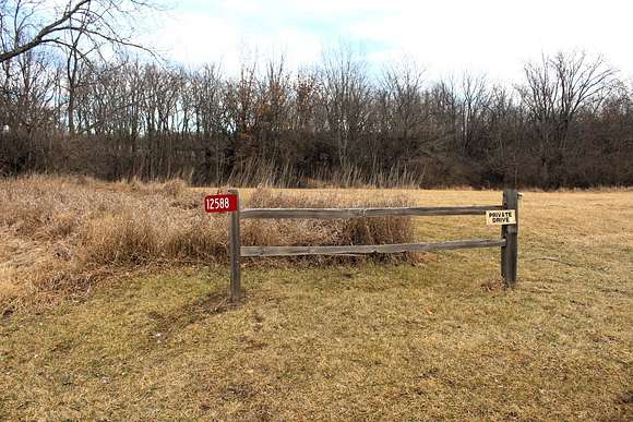 26.3 Acres of Land with Home for Sale in De Witt, Illinois