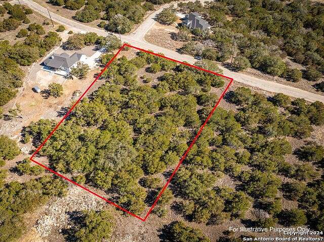 1.66 Acres of Residential Land for Sale in Spring Branch, Texas