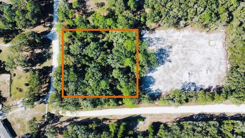 2.1 Acres of Residential Land for Sale in Old Town, Florida