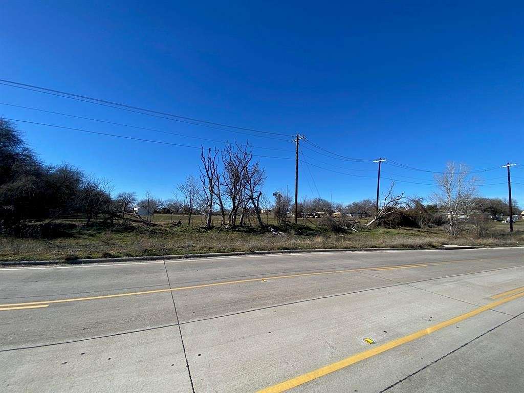 5.2 Acres of Residential Land for Sale in Springtown, Texas