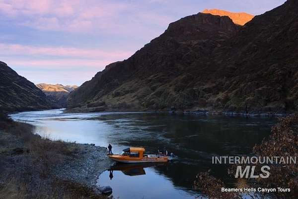 4.33 Acres of Improved Residential Land for Sale in Clarkston, Washington