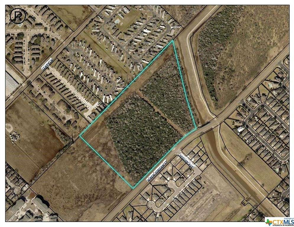 24.2 Acres of Mixed-Use Land for Sale in Victoria, Texas