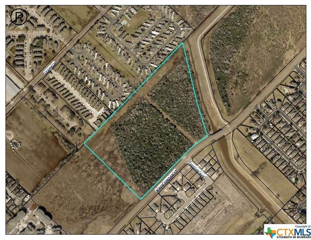 24.24 Acres of Mixed-Use Land for Sale in Victoria, Texas