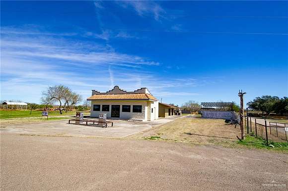 2.7 Acres of Improved Mixed-Use Land for Sale in Roma, Texas