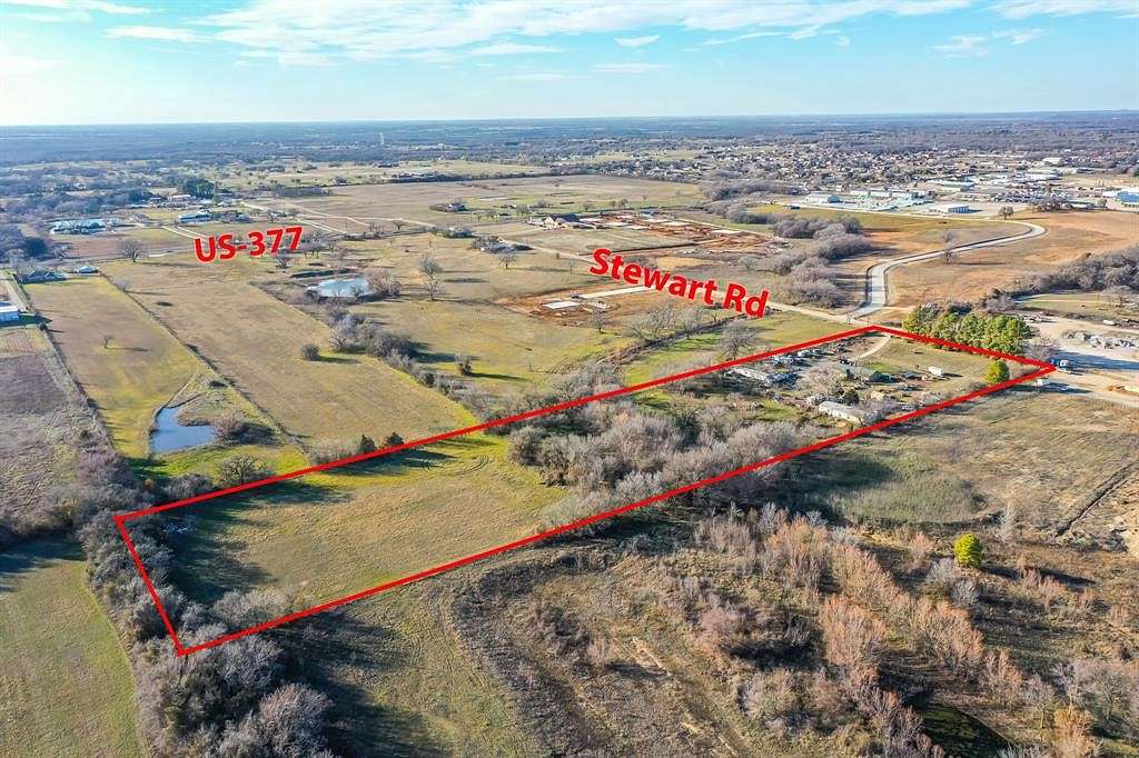 10 Acres of Improved Commercial Land for Sale in Aubrey, Texas