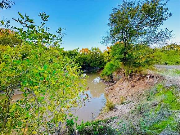 193 Acres of Recreational Land & Farm for Sale in Gatesville, Texas