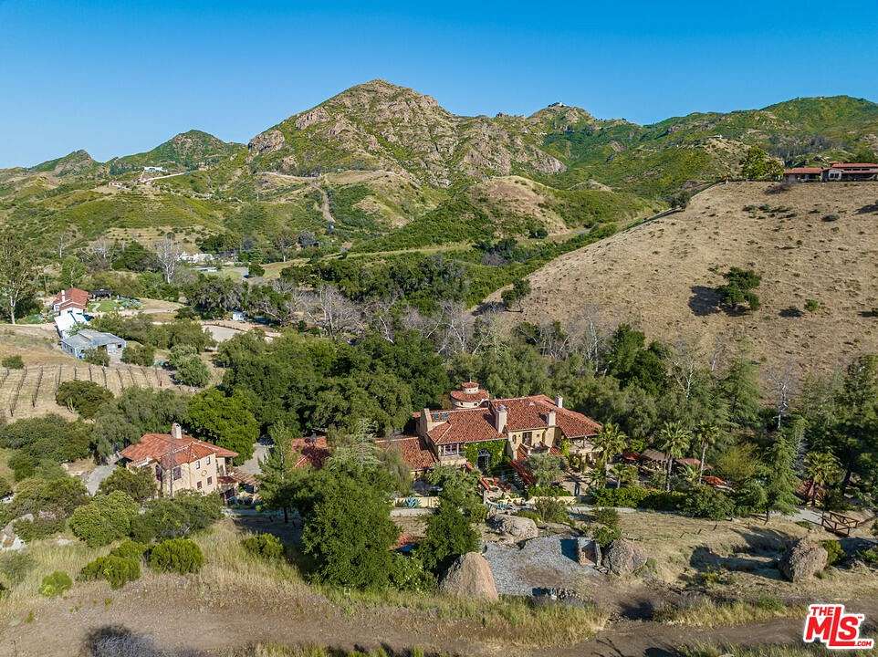 20 Acres of Agricultural Land with Home for Sale in Agoura Hills, California