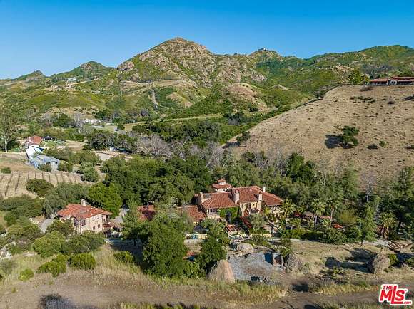 20 Acres of Agricultural Land with Home for Sale in Agoura Hills, California