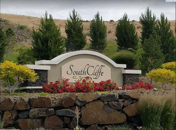 0.53 Acres of Residential Land for Sale in Kennewick, Washington