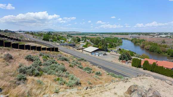 0.32 Acres of Residential Land for Sale in Richland, Washington