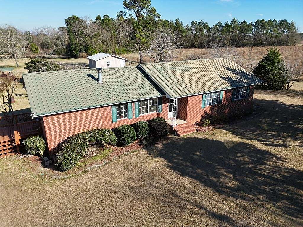 11.3 Acres of Recreational Land with Home for Sale in Ochlocknee, Georgia