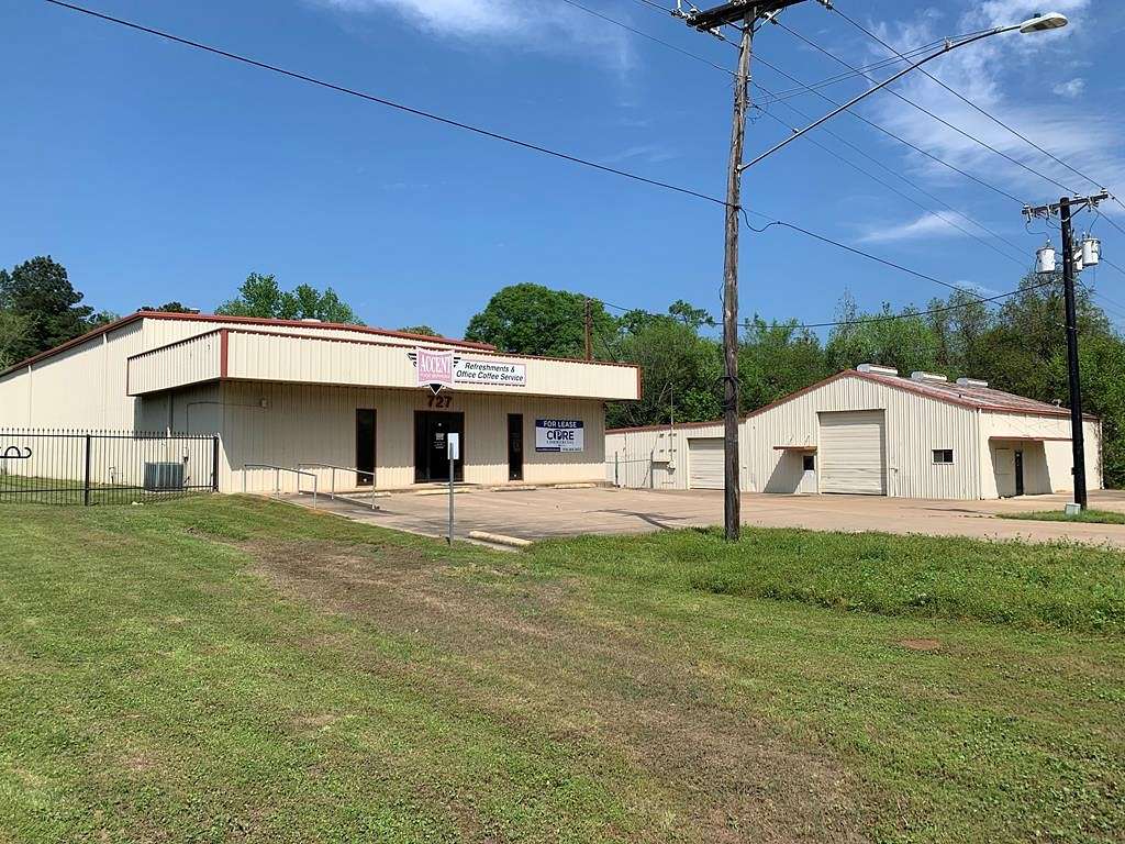 3 Acres of Improved Commercial Land for Sale in Nacogdoches, Texas