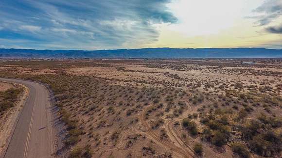 25 Acres of Land for Sale in Alamogordo, New Mexico