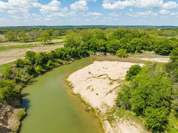 399 Acres of Land with Home for Sale in Valley Mills, Texas