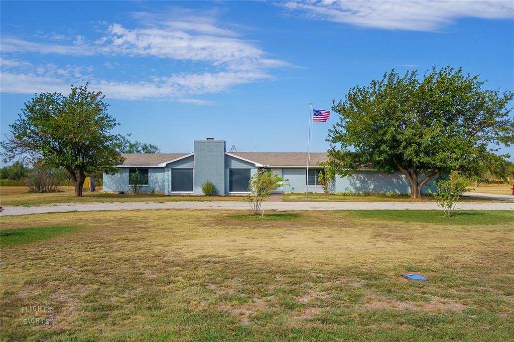 2.7 Acres of Residential Land with Home for Sale in Merkel, Texas