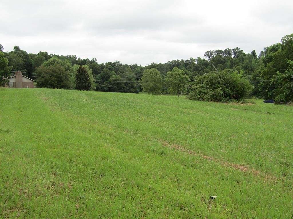 1.1 Acres of Residential Land for Sale in Byrdstown, Tennessee