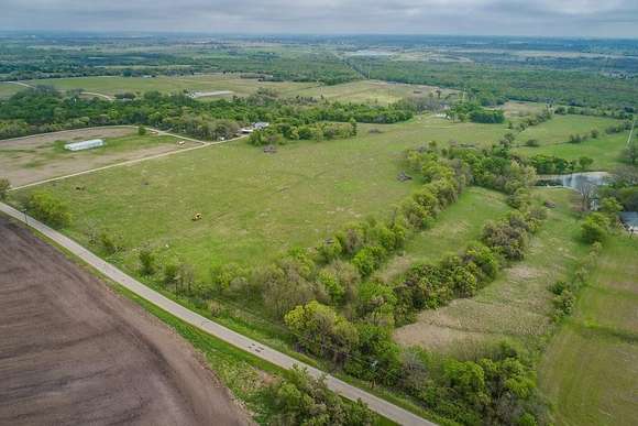 12.7 Acres of Land for Sale in Ennis, Texas