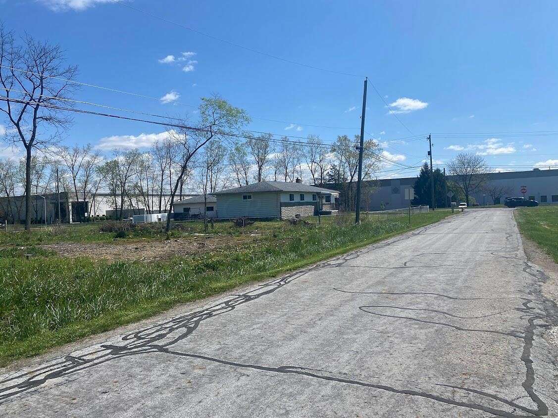 0.8 Acres of Residential Land for Sale in Grove City, Ohio