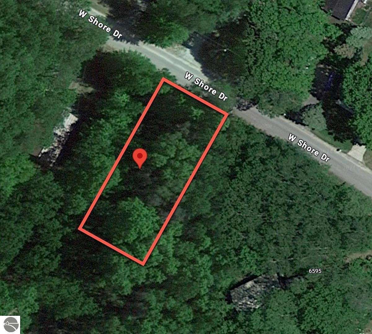 0.28 Acres of Residential Land for Sale in Weidman, Michigan