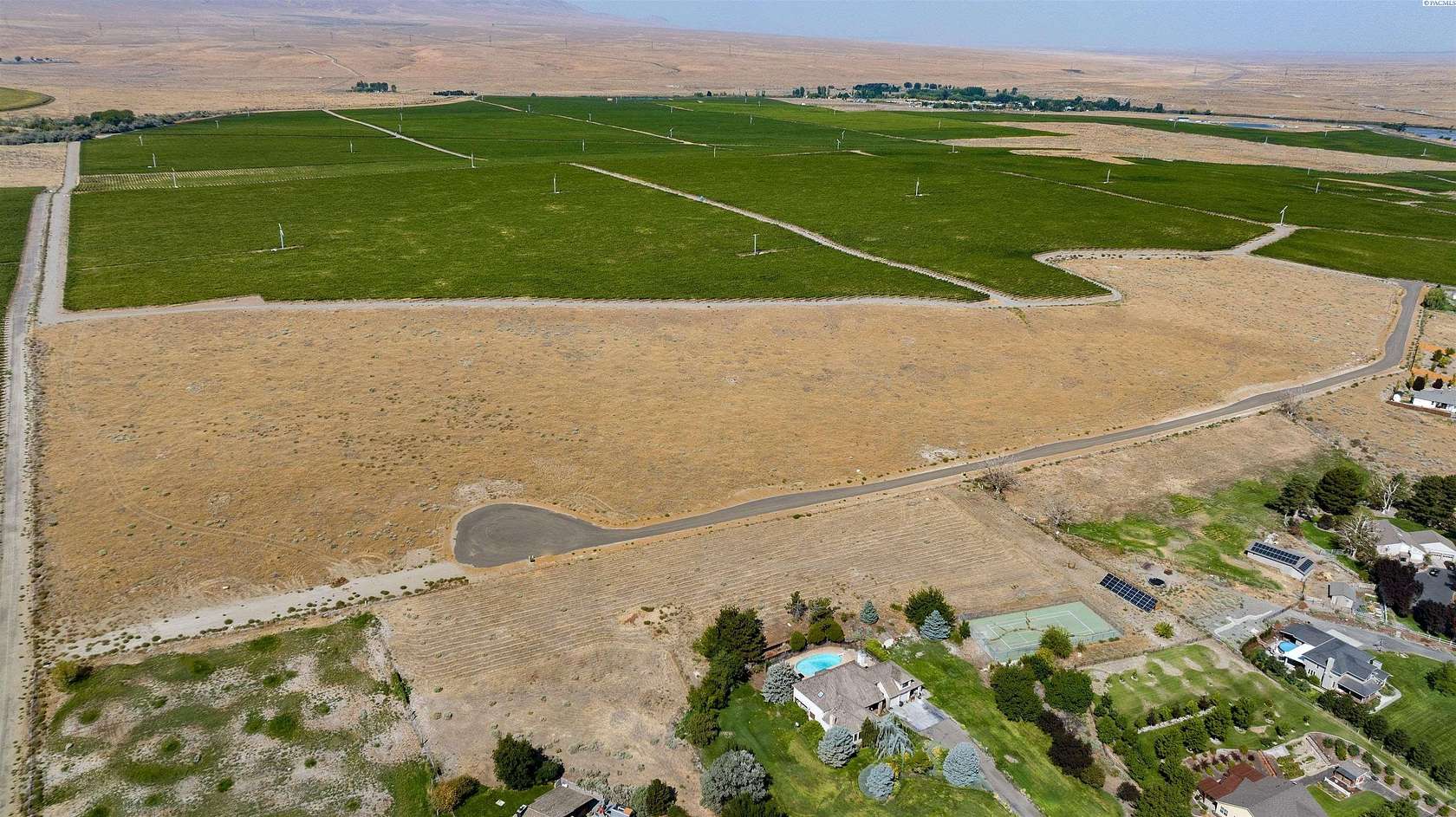 5.13 Acres of Land for Sale in West Richland, Washington