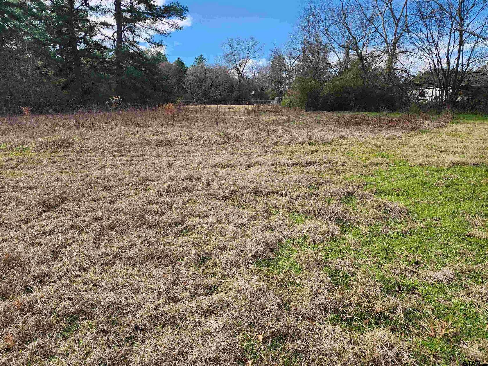 0.74 Acres of Residential Land for Sale in Kilgore, Texas