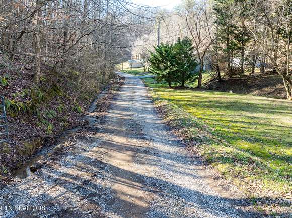 5 Acres of Residential Land for Sale in Maryville, Tennessee