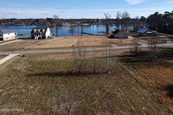 1 Acre of Residential Land for Sale in Bath, North Carolina