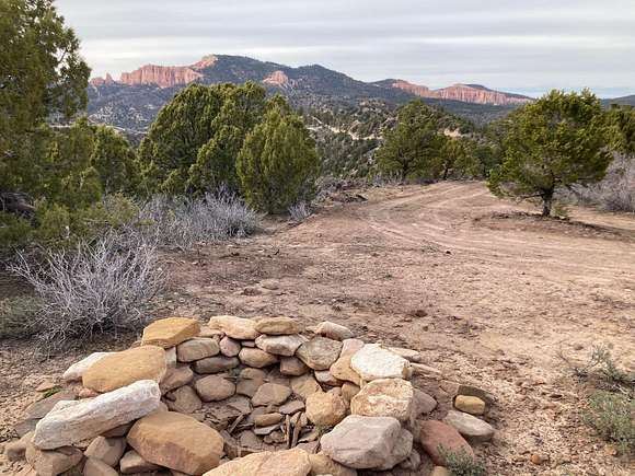 20 Acres of Agricultural Land for Sale in Kanab, Utah