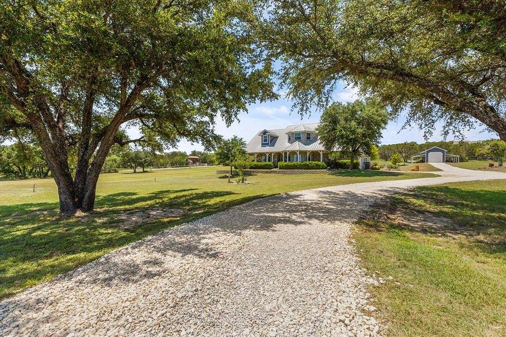 5.11 Acres of Residential Land with Home for Sale in Bluff Dale, Texas