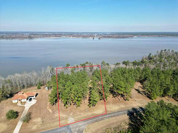 0.92 Acres of Residential Land for Sale in Bainbridge, Georgia