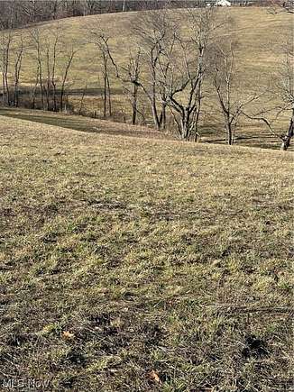 10 Acres of Residential Land for Sale in New Cumberland, West Virginia