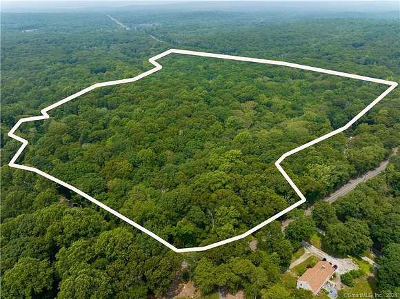 32.6 Acres of Land for Sale in Old Lyme, Connecticut