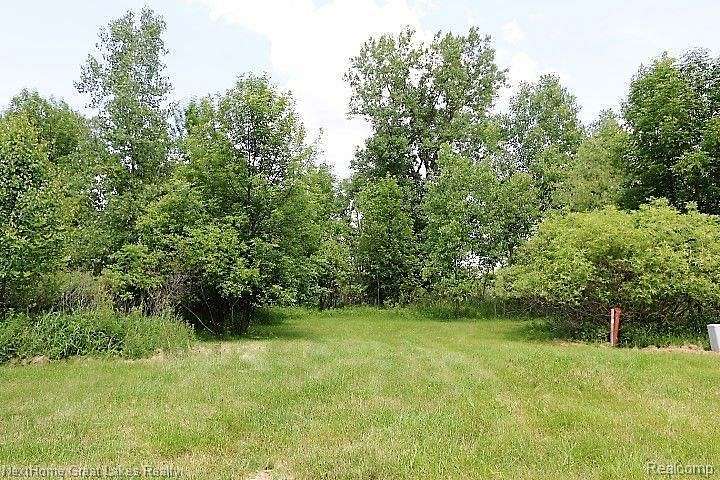0.35 Acres of Residential Land for Sale in Grand Blanc, Michigan
