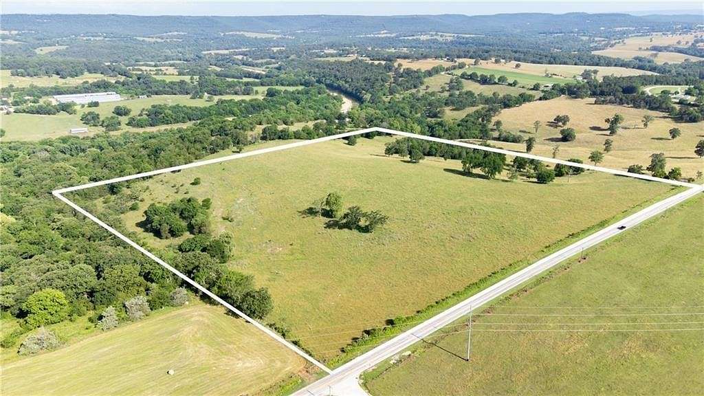 38.6 Acres of Agricultural Land for Sale in Berryville, Arkansas