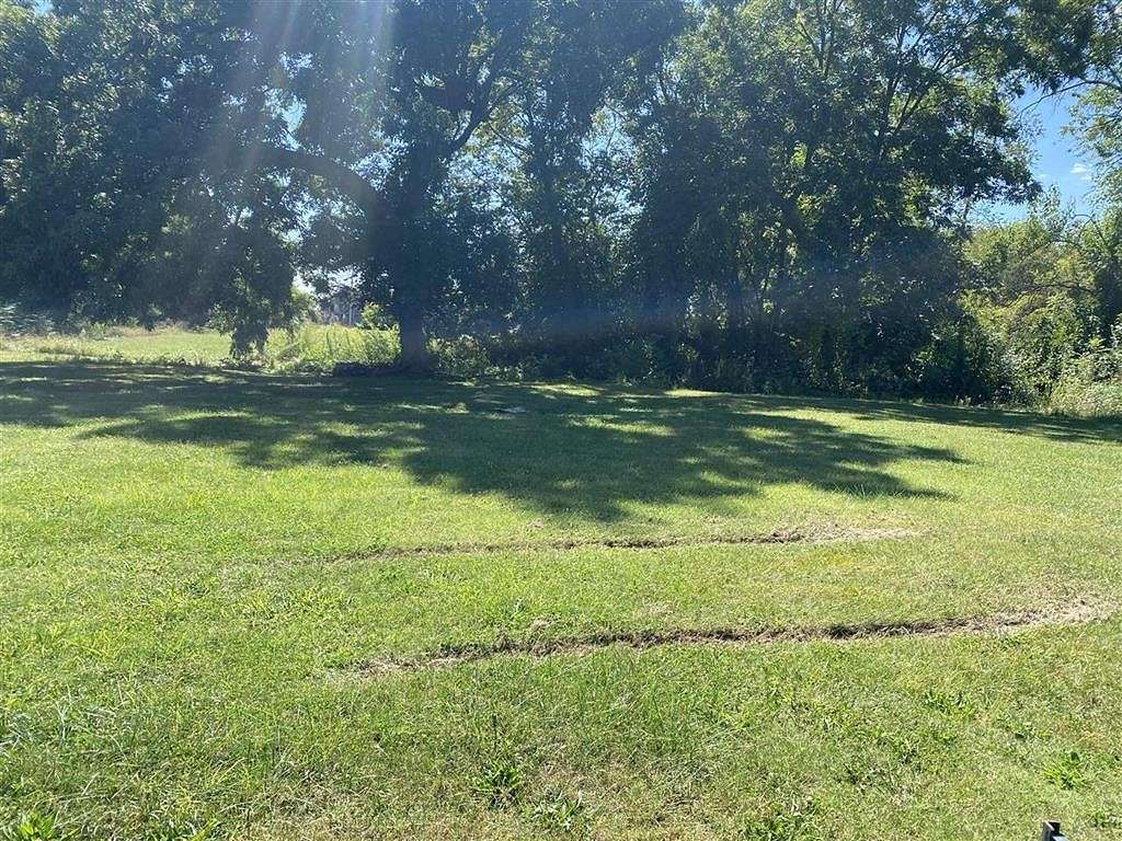 1.3 Acres of Land for Sale in Franklin, Kentucky