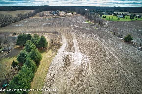 10.3 Acres of Land for Sale in Charlotte, Michigan