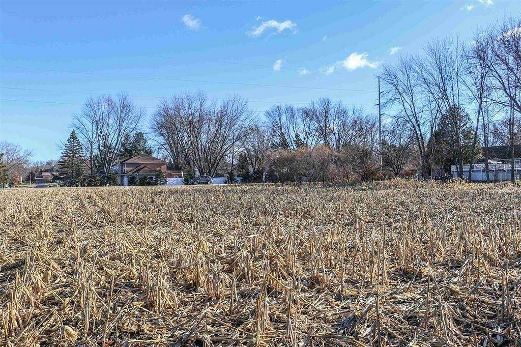 0.5 Acres of Residential Land for Sale in Marshfield, Wisconsin