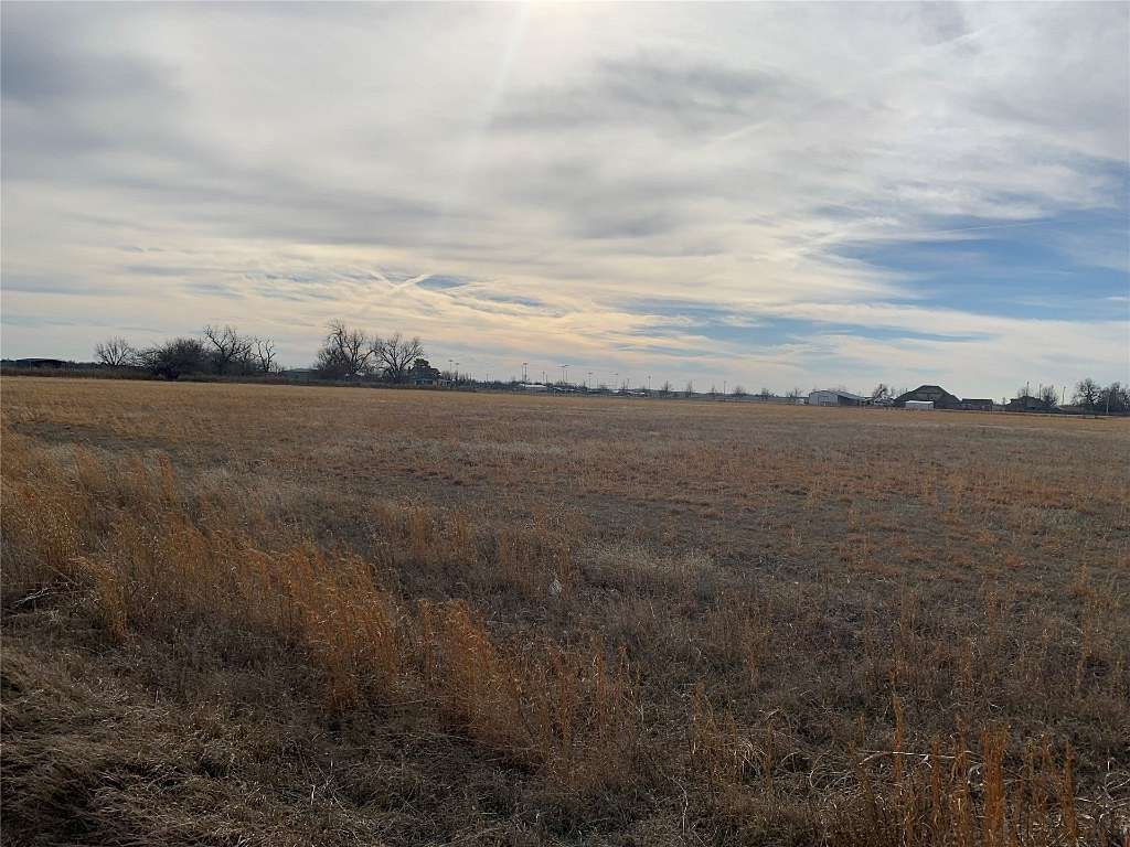 5 Acres of Residential Land for Sale in Crescent, Oklahoma
