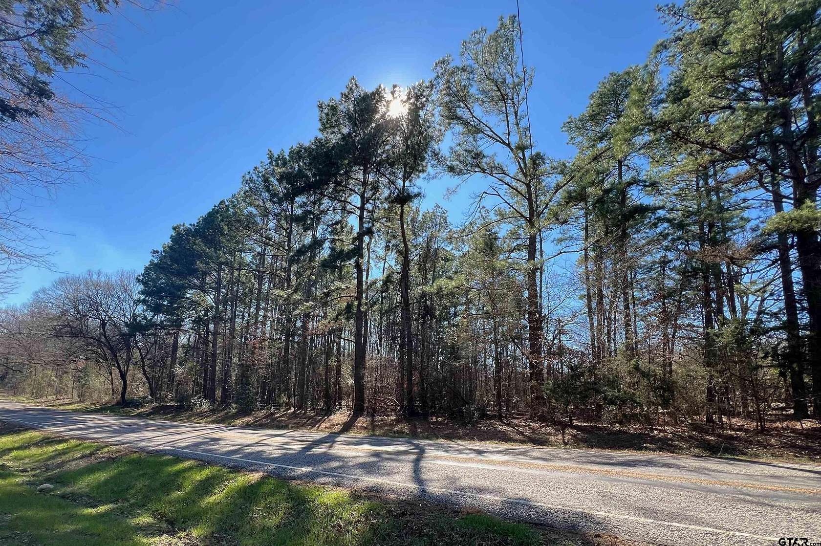 107 Acres of Recreational & Residential Land for Sale in Pittsburg, Texas