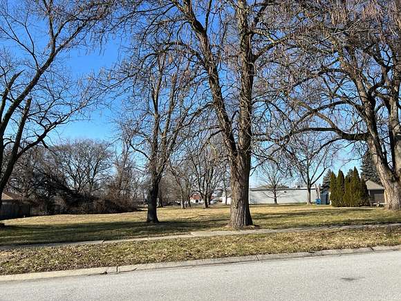 0.74 Acres of Residential Land for Sale in Highland, Indiana