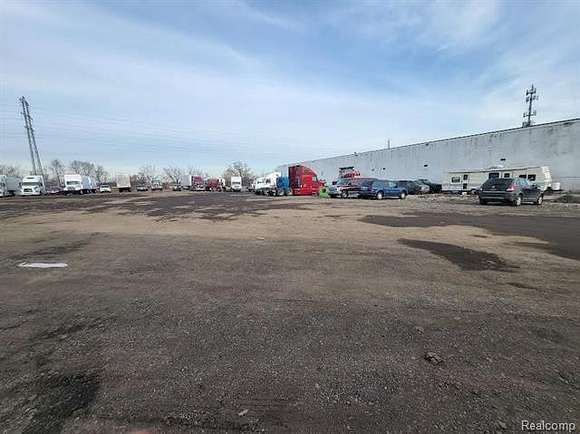 5.5 Acres of Improved Commercial Land for Sale in Detroit, Michigan