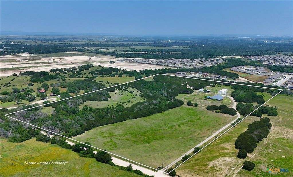 31.7 Acres of Land with Home for Sale in Copperas Cove, Texas