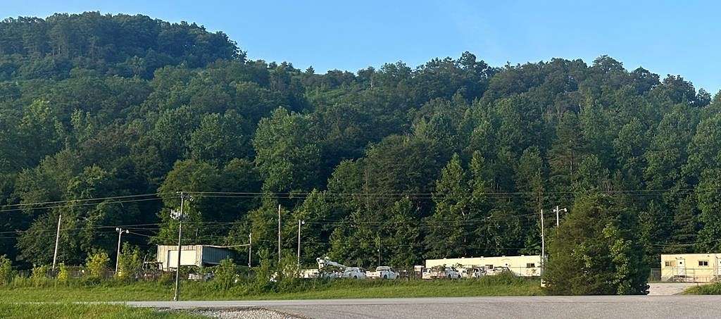 3 Acres of Commercial Land for Sale in Banner, Kentucky