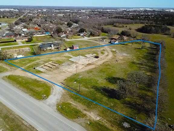 2.1 Acres of Residential Land for Sale in Hutchins, Texas