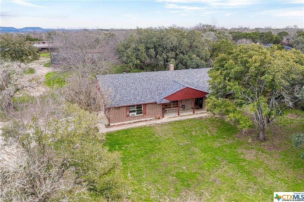 2.4 Acres of Residential Land with Home for Sale in Kempner, Texas