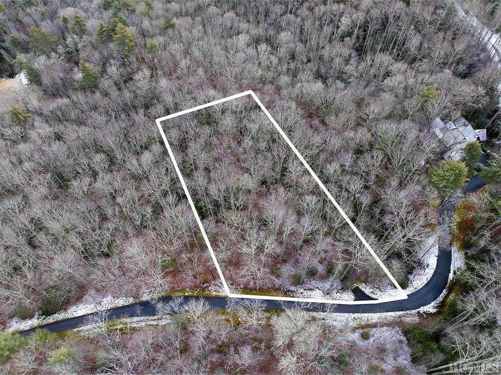 3.1 Acres of Residential Land for Sale in Cullowhee, North Carolina
