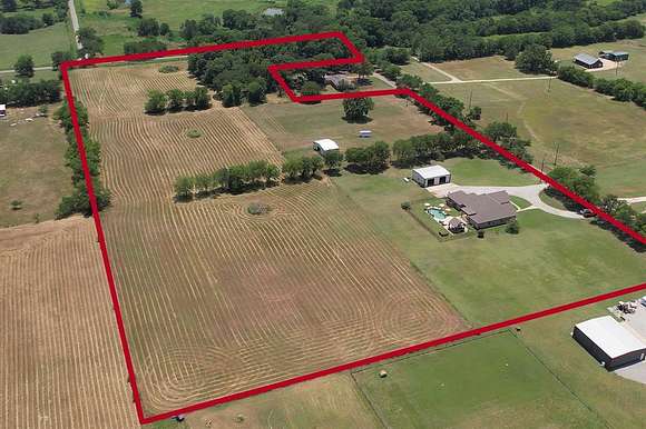 12.1 Acres of Land with Home for Sale in Sherman, Texas