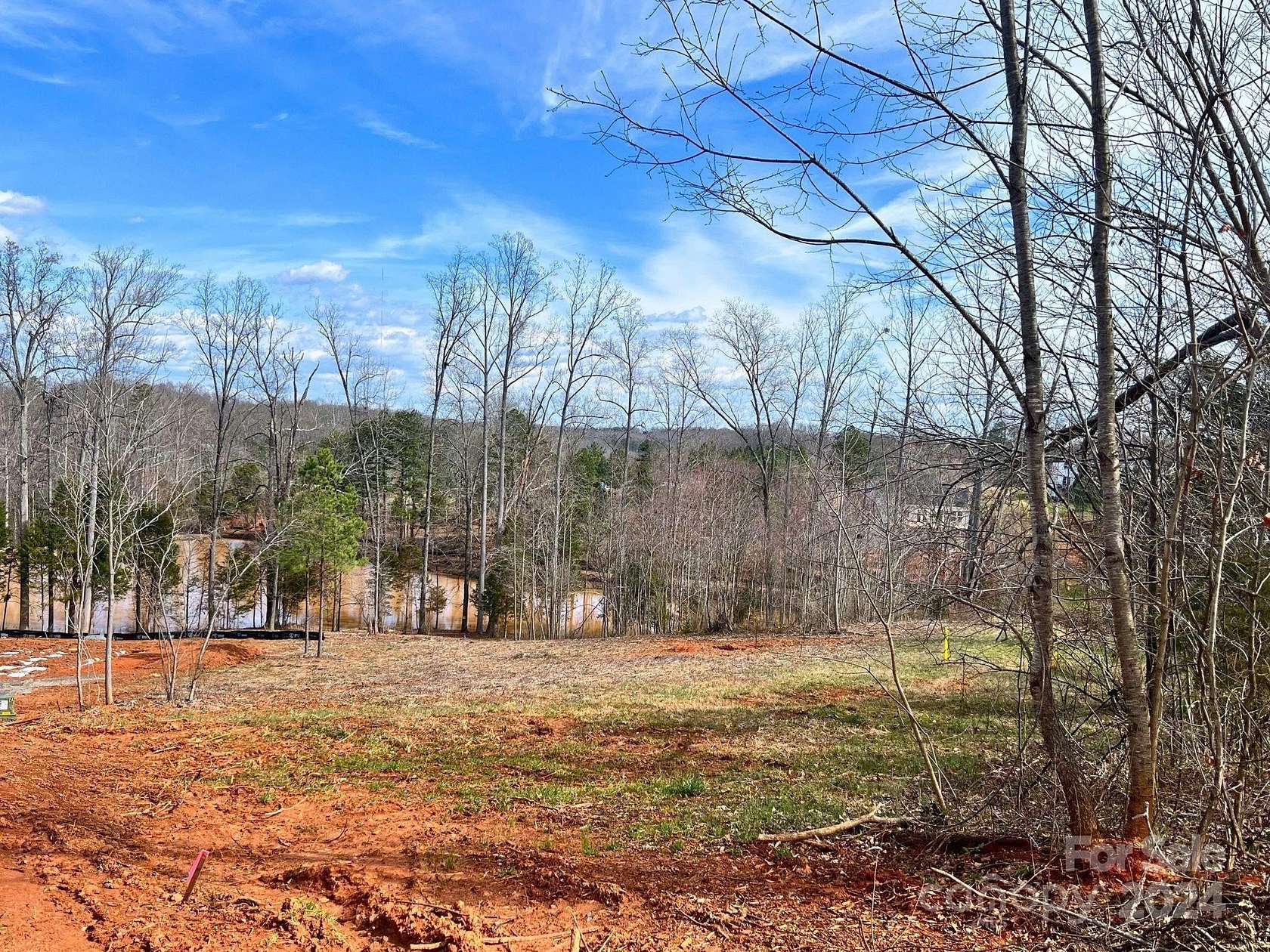 1.5 Acres of Residential Land for Sale in Mooresville, North Carolina
